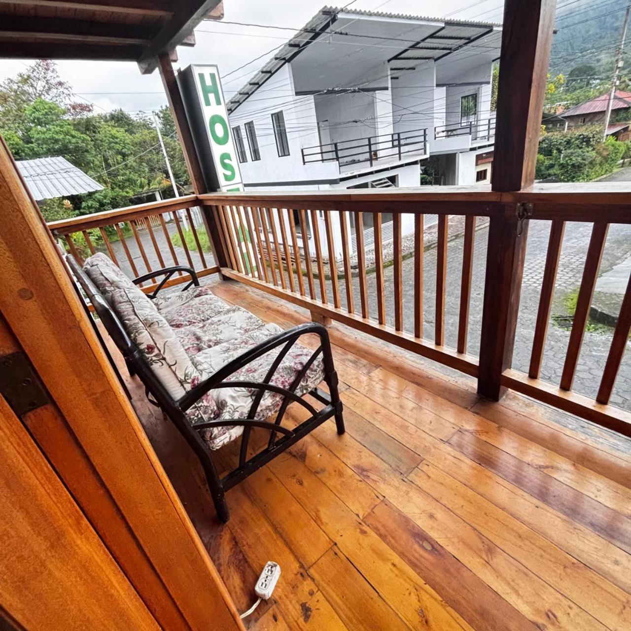 Hostal Vista Verde Mindo Eksteriør bilde