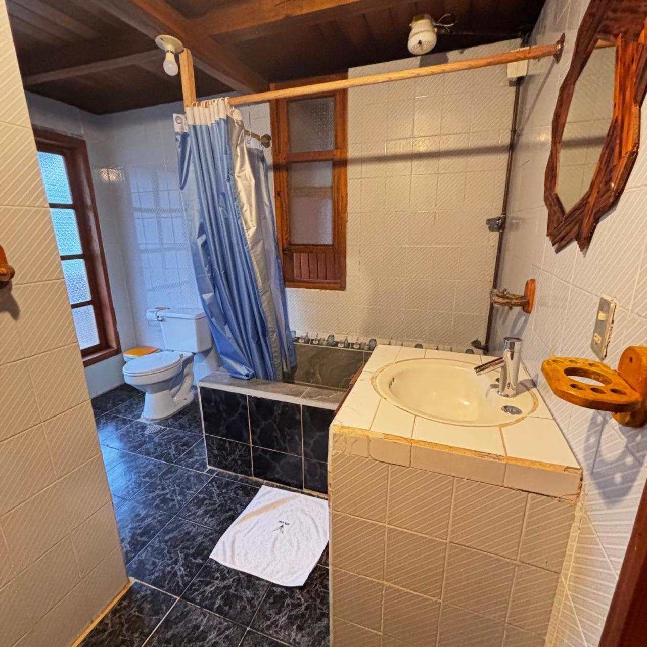 Hostal Vista Verde Mindo Eksteriør bilde