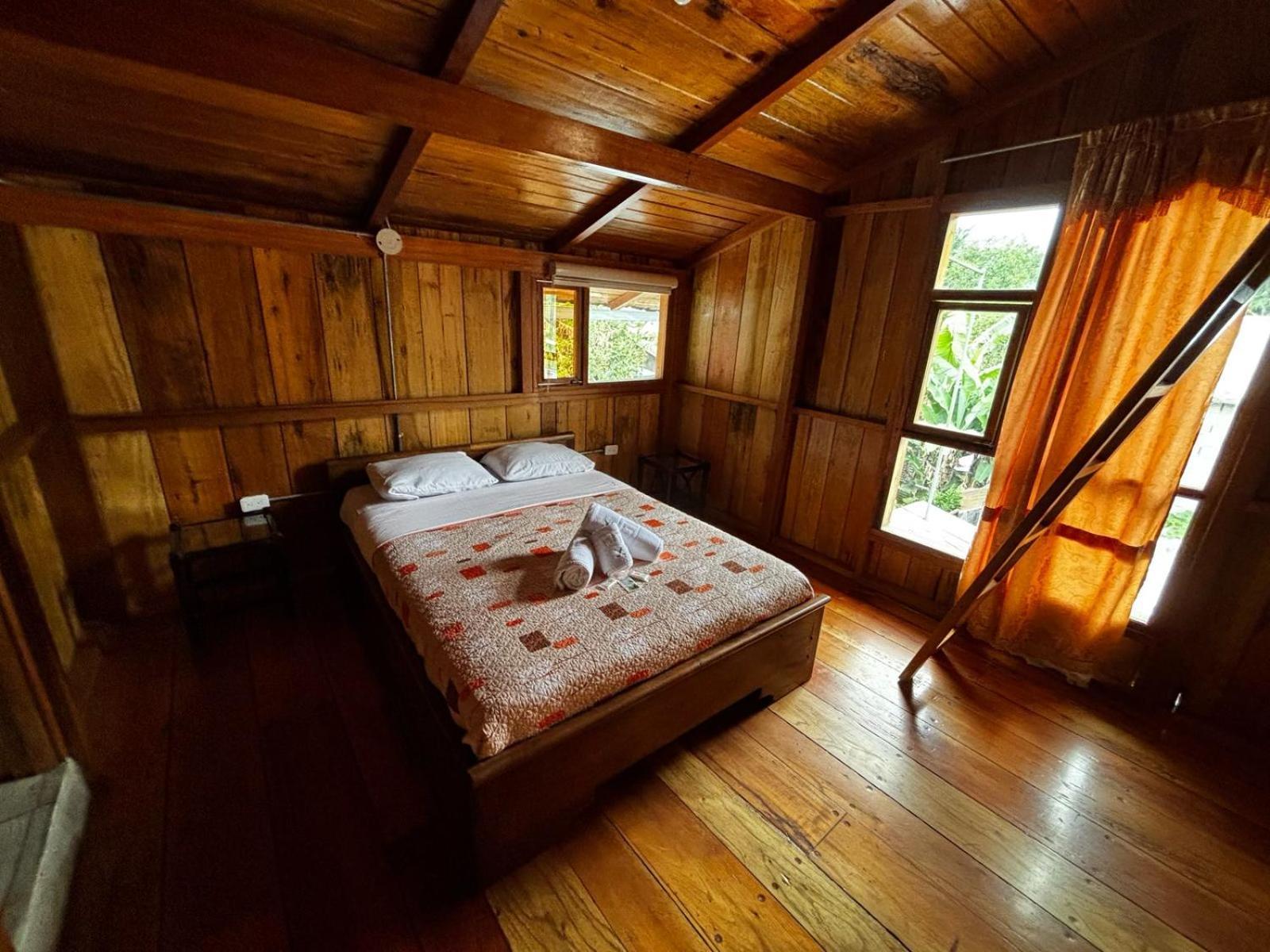 Hostal Vista Verde Mindo Eksteriør bilde